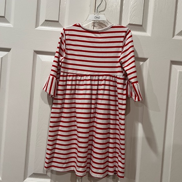 Adorable Rudolph the red nosed reindeer striped dress, ruffle sleeve, girls 5 - Picture 3 of 7